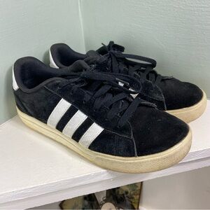 Adidas Daily 2.0 Classic Suede Leather Black White Stripes Shoes Sneakers unisex